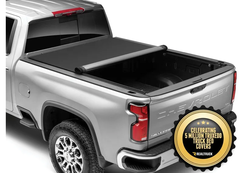 TruXedo Pro X15 soft roll-up tonneau cover with low-profile rails